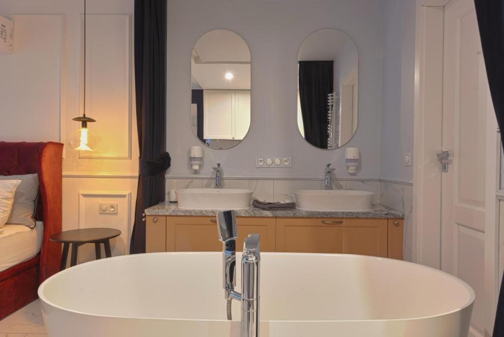 Apartpark Lividius -Uzdrowiskowa 46 Przy Plazy W Swinoujsciu Świnoujście Exteriör bild